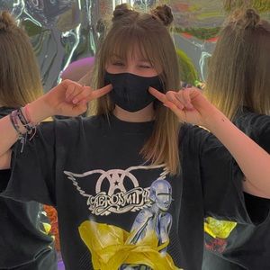 Meet your Posher, Rainy